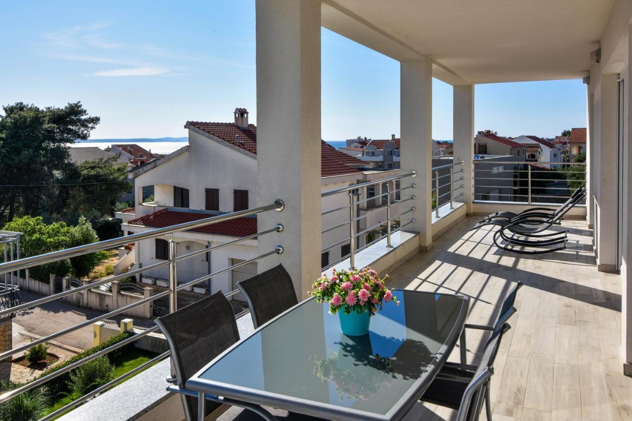 Apartment Deluxe Villa Carlotta Задар Экстерьер фото