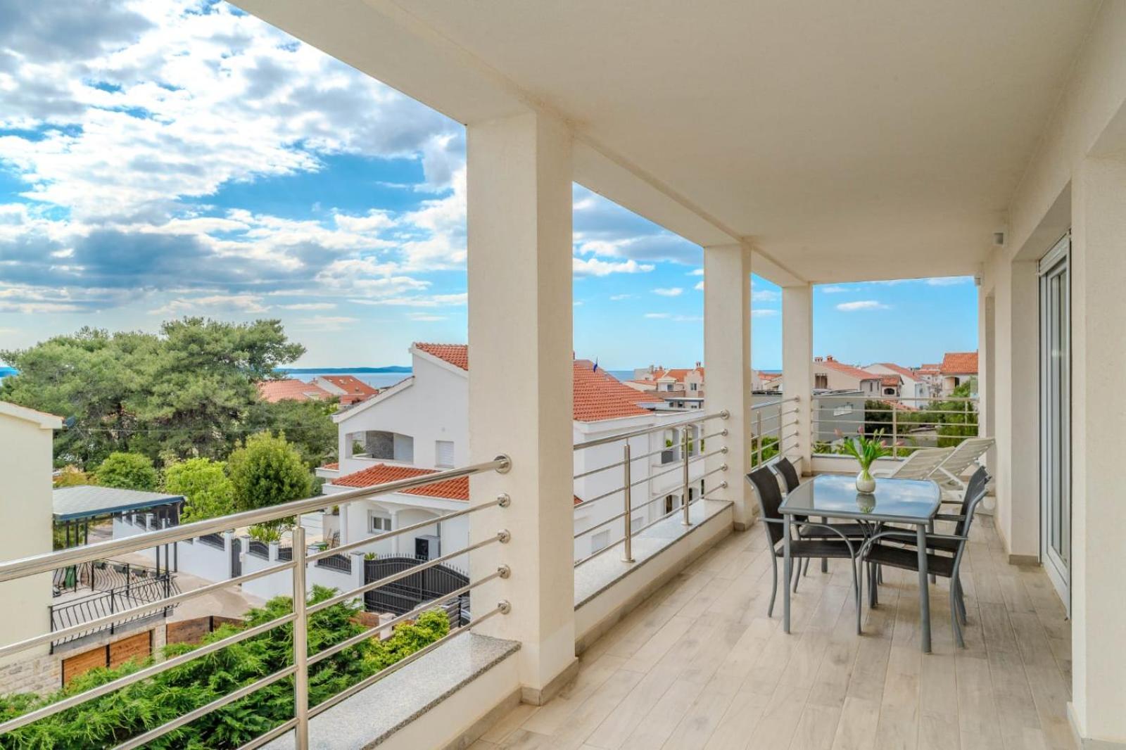 Apartment Deluxe Villa Carlotta Задар Экстерьер фото