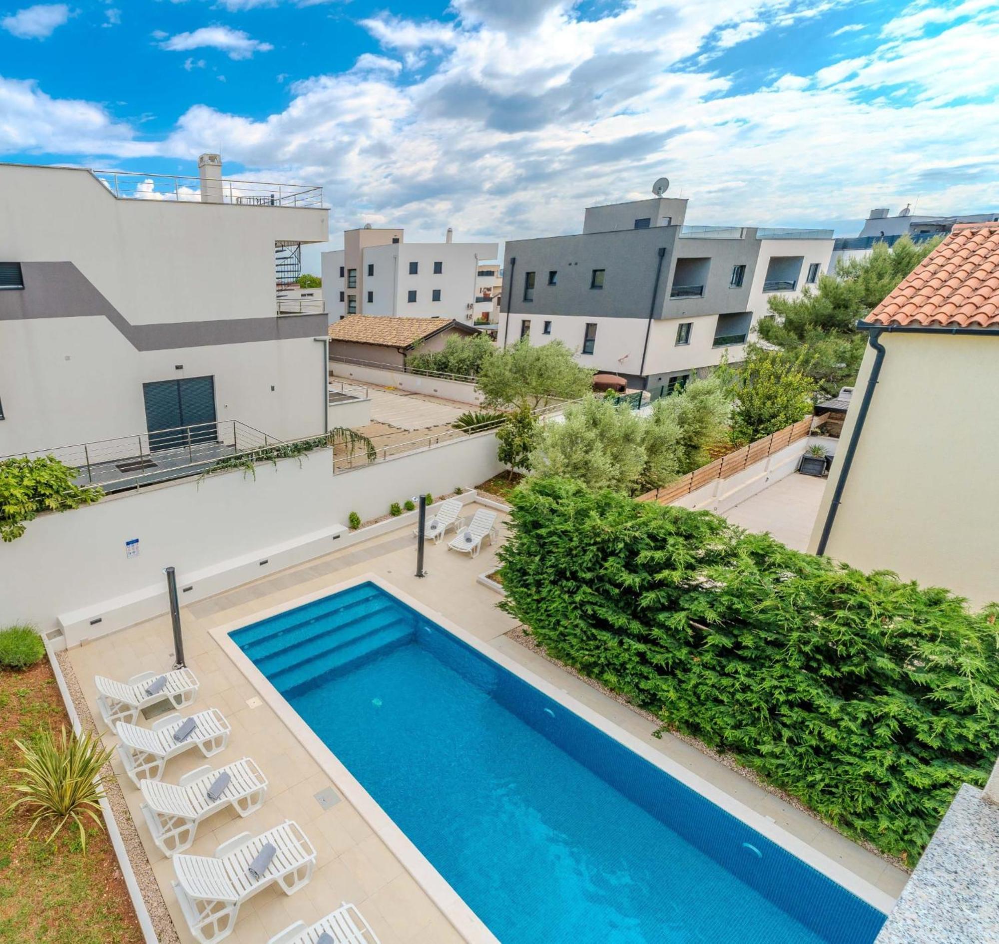 Apartment Deluxe Villa Carlotta Задар Экстерьер фото